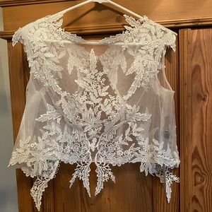 Justin Alexander Wedding Dress Jacket: Style #A096